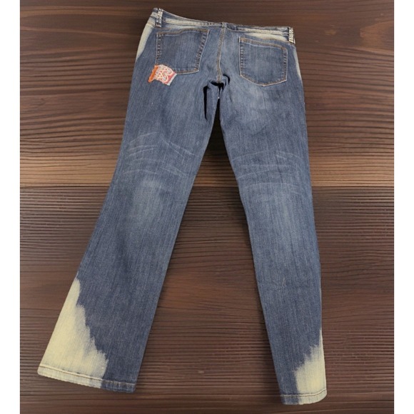 Free People Women's Blue Acid Wash Patchwork Jeans Artisan De Luxe Denim Size 31 - Picture 2 of 5